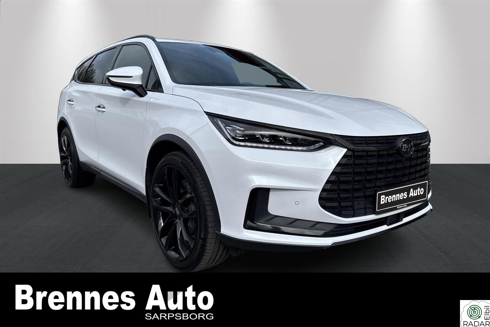 BYD Tang Executive 4x4 7-seter/Pano/21'' v.hjul/ACC/BT/APP++