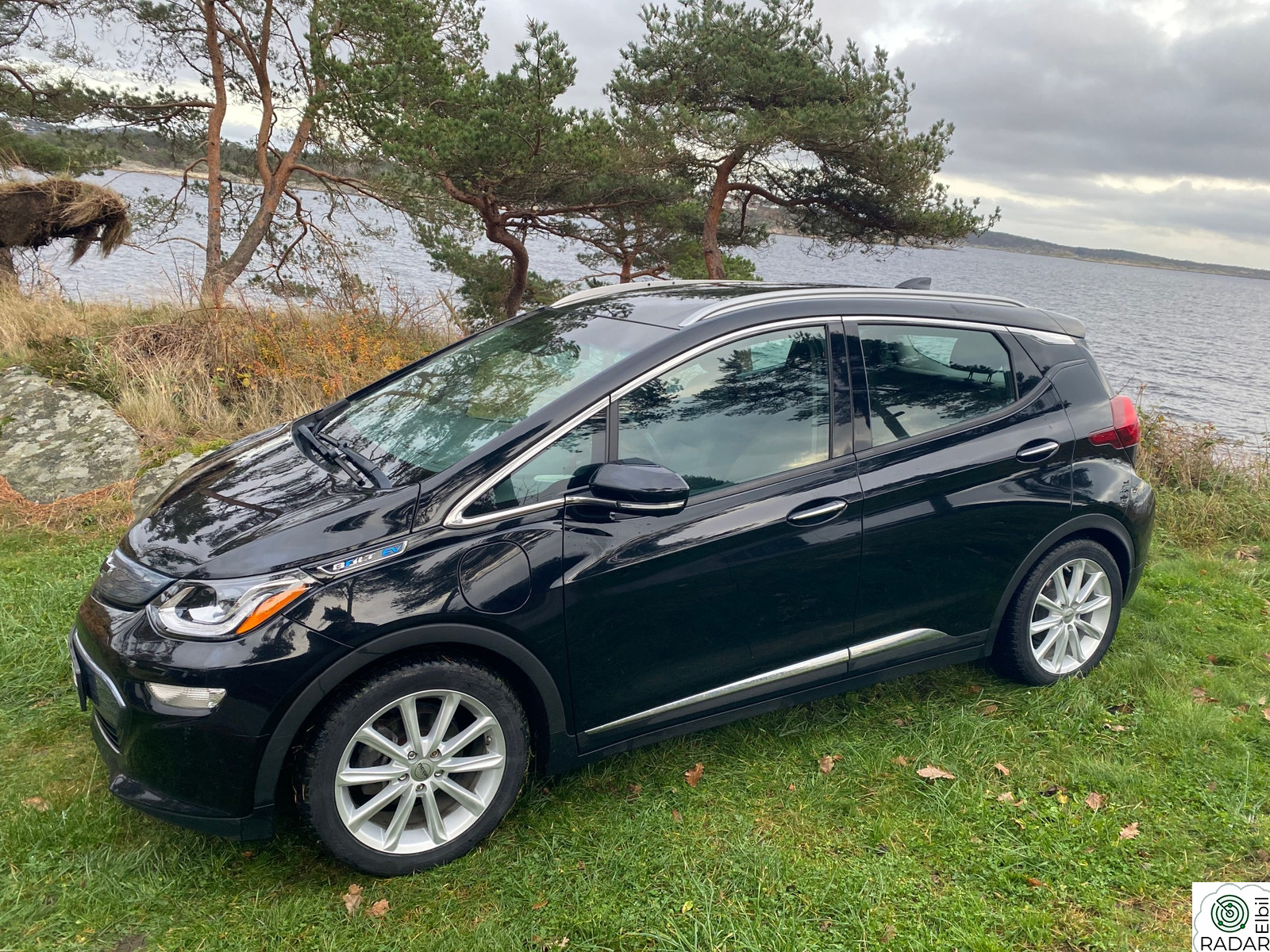 CHEVROLET BOLT SE KM!! Premium.Skinn.500km.Bose.360.CarPlay.Ny serv.