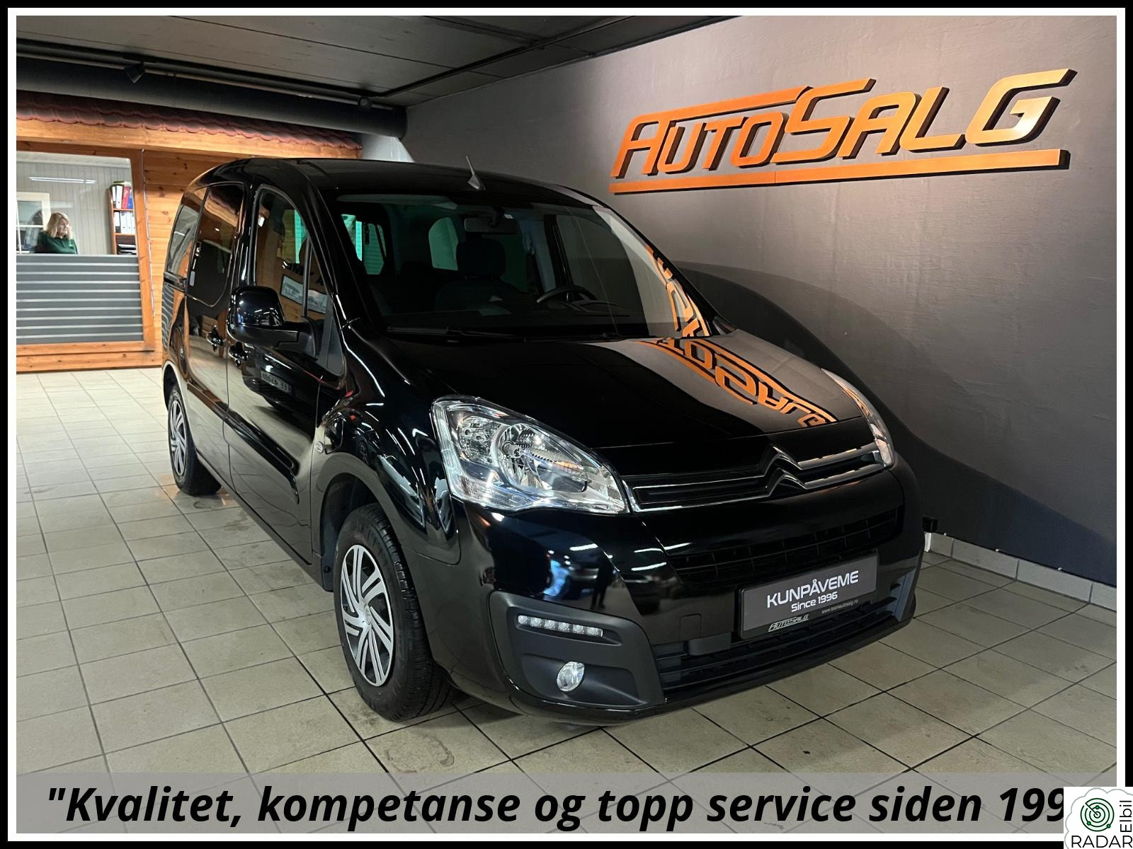 CITROEN BERLINGO Multispace Automat 5 Seter hellakkert 2x skyvedør DAB+