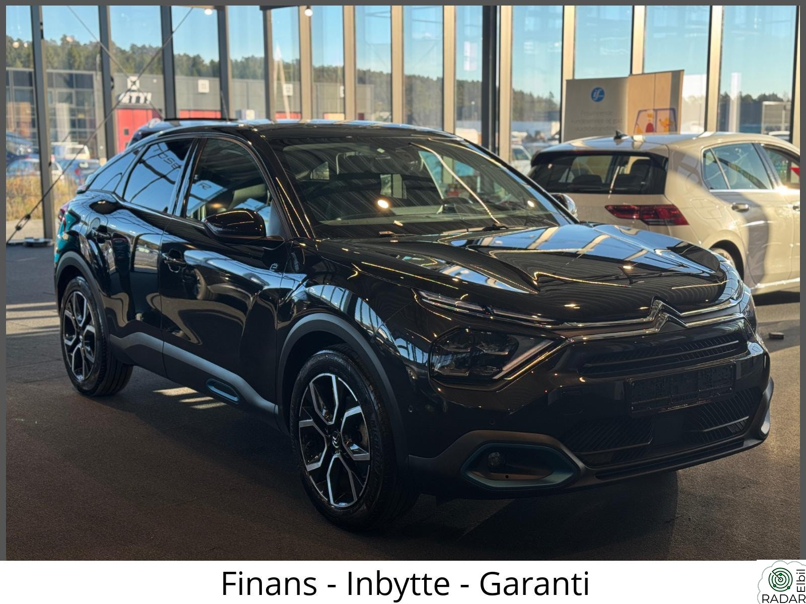 CITROEN E-C4 Shine/ 348 WLTP/ Acc/ Hud/ R.Varmer/ Massasje/ +++