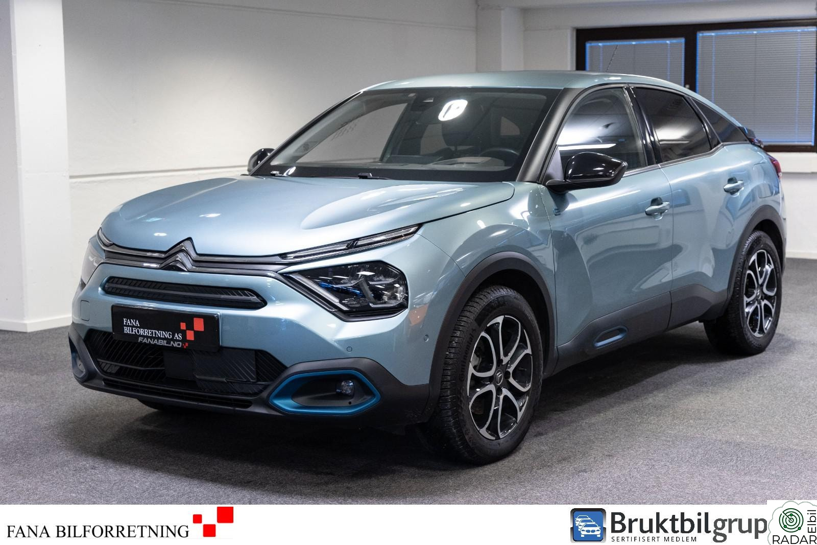 CITROEN E-C4 Shine/Toppmodell/Skinn/Head-Up/ACC/Carplay/Massasje