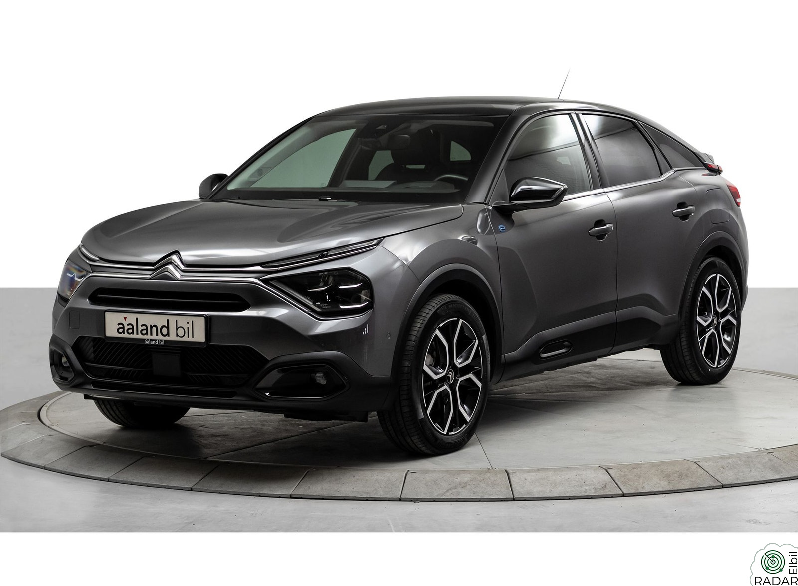CITROEN e-C4 SHINE//TOPP UTSTYRT