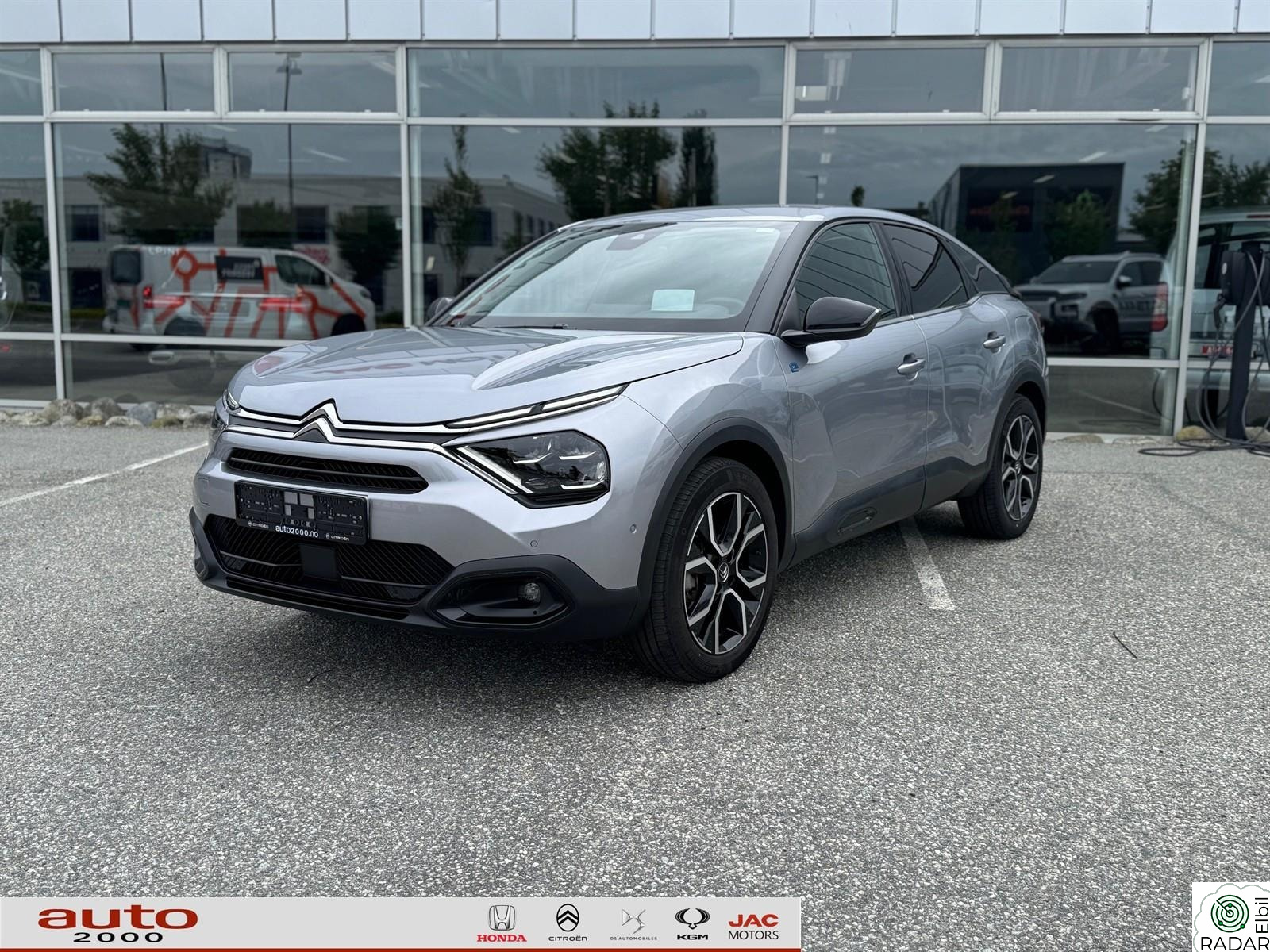 CITROEN E-C4 SHINE RATTVARME,ACC,HUD,LAV KM