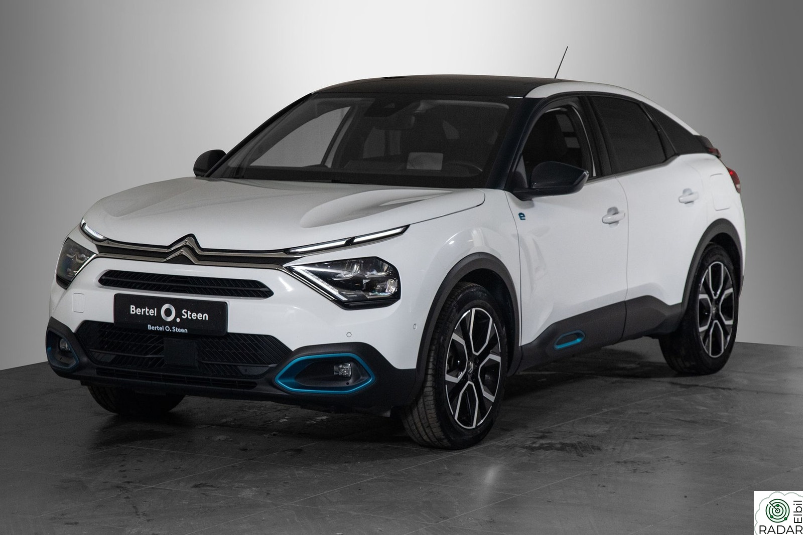CITROEN e-C4 Shine med soltak