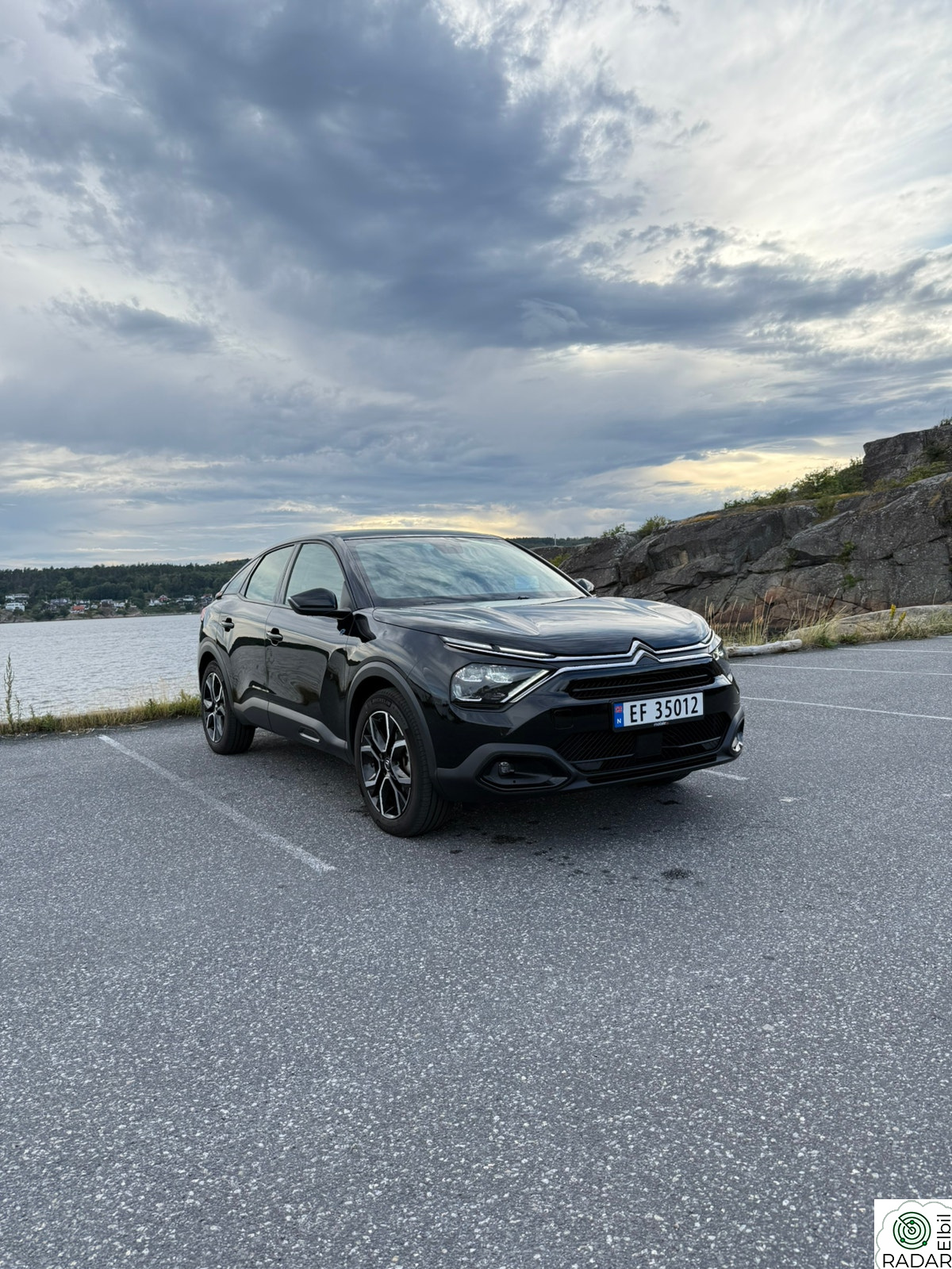 CITROEN E-C4 Feel Pack Head Up Display, Varme i ratt