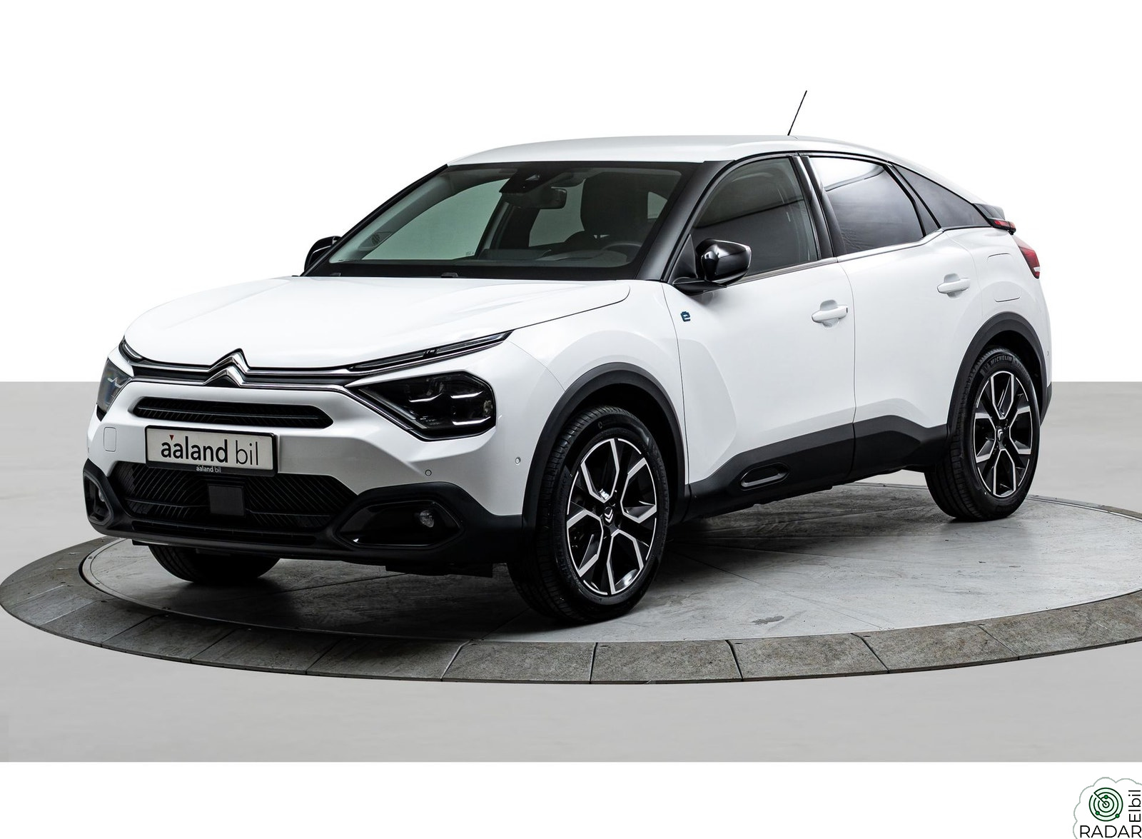 CITROEN E-C4 EC4-SHINE-HEAD UP- RATTVARME-OPPVARMET FRONRUTE