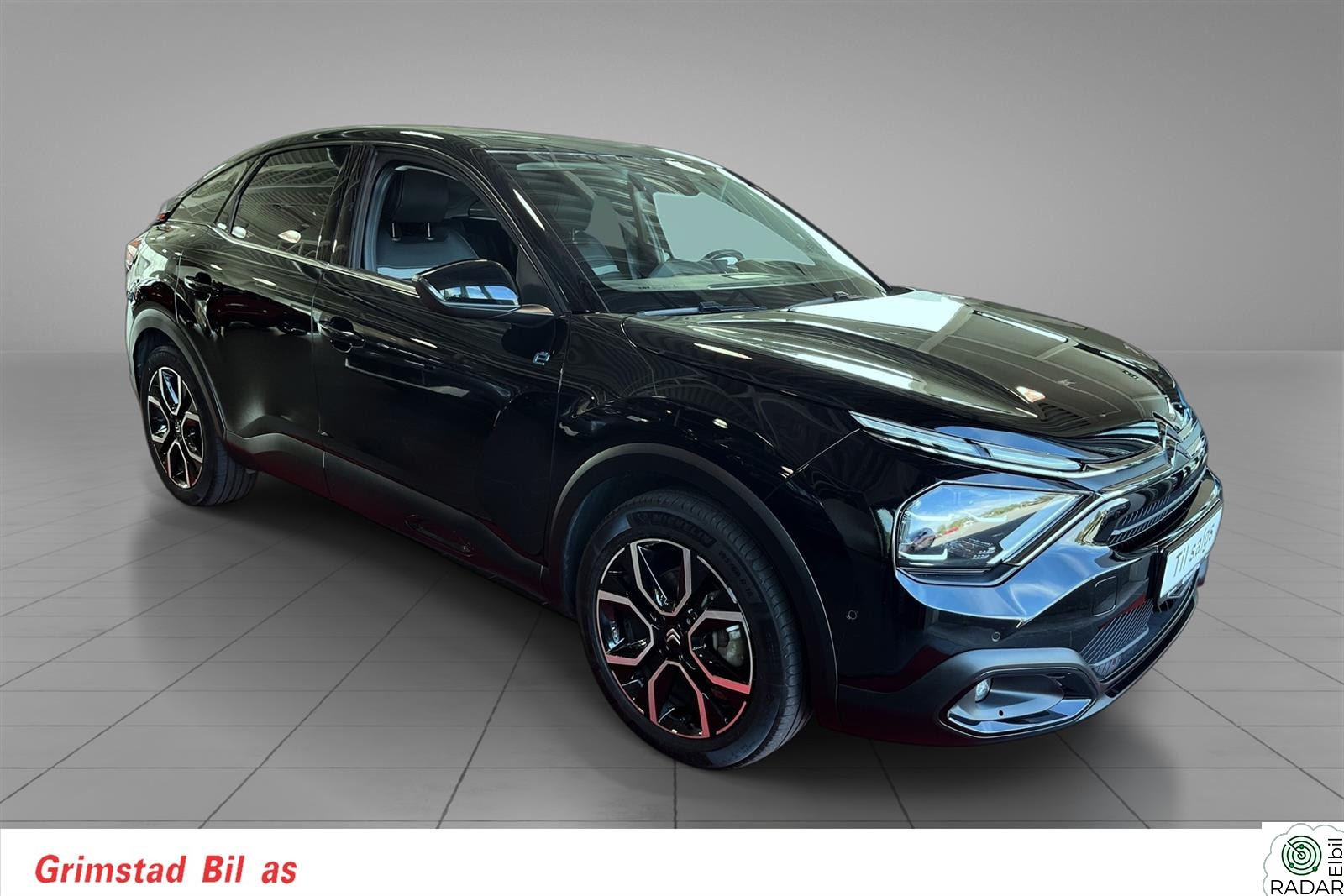 CITROEN E-C4 Shine Skinn/Carplay/ACC/Navi