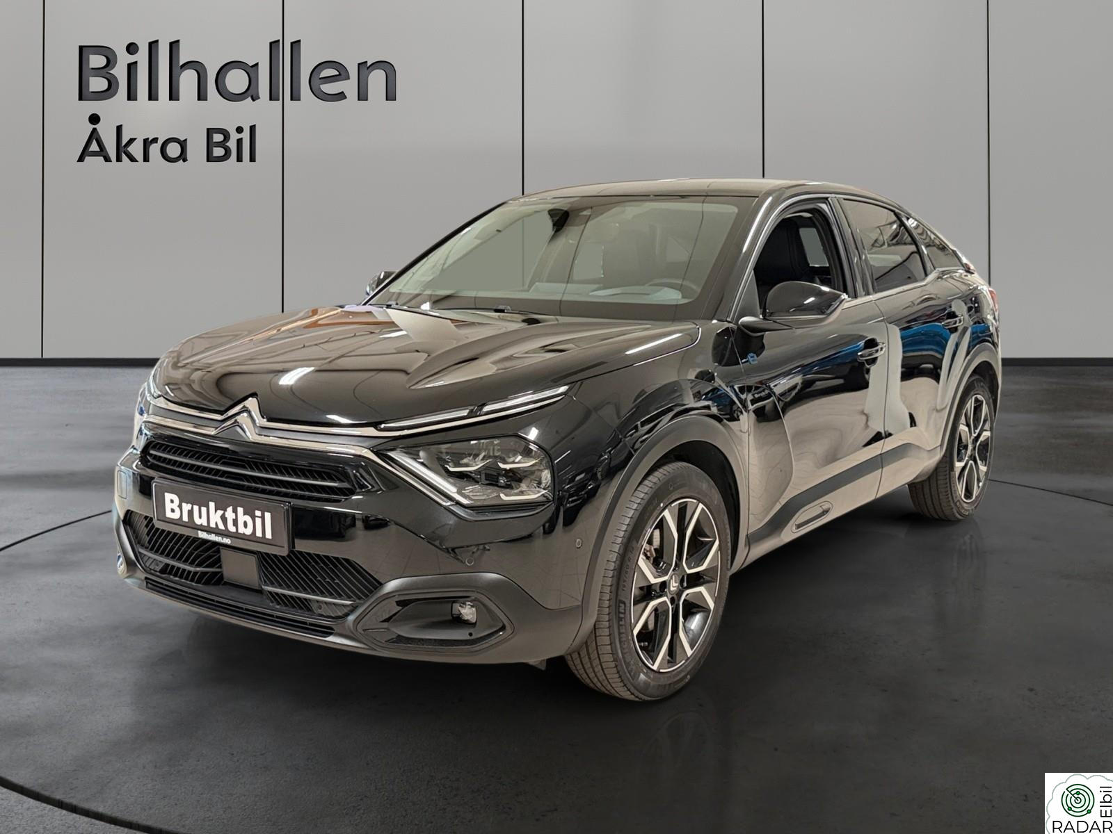 CITROEN E-C4 Shine m/Skinn/Arkamys/Kamera++