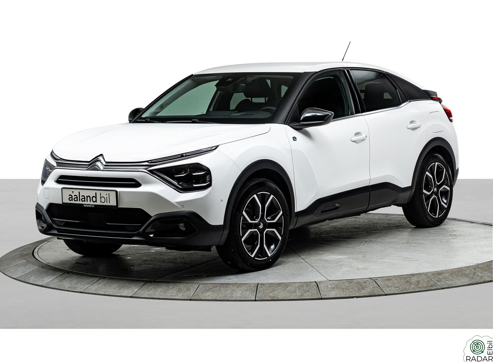 CITROEN E-C4 LAV KM. Toppmodell Shine utgave + flere uts.pakker