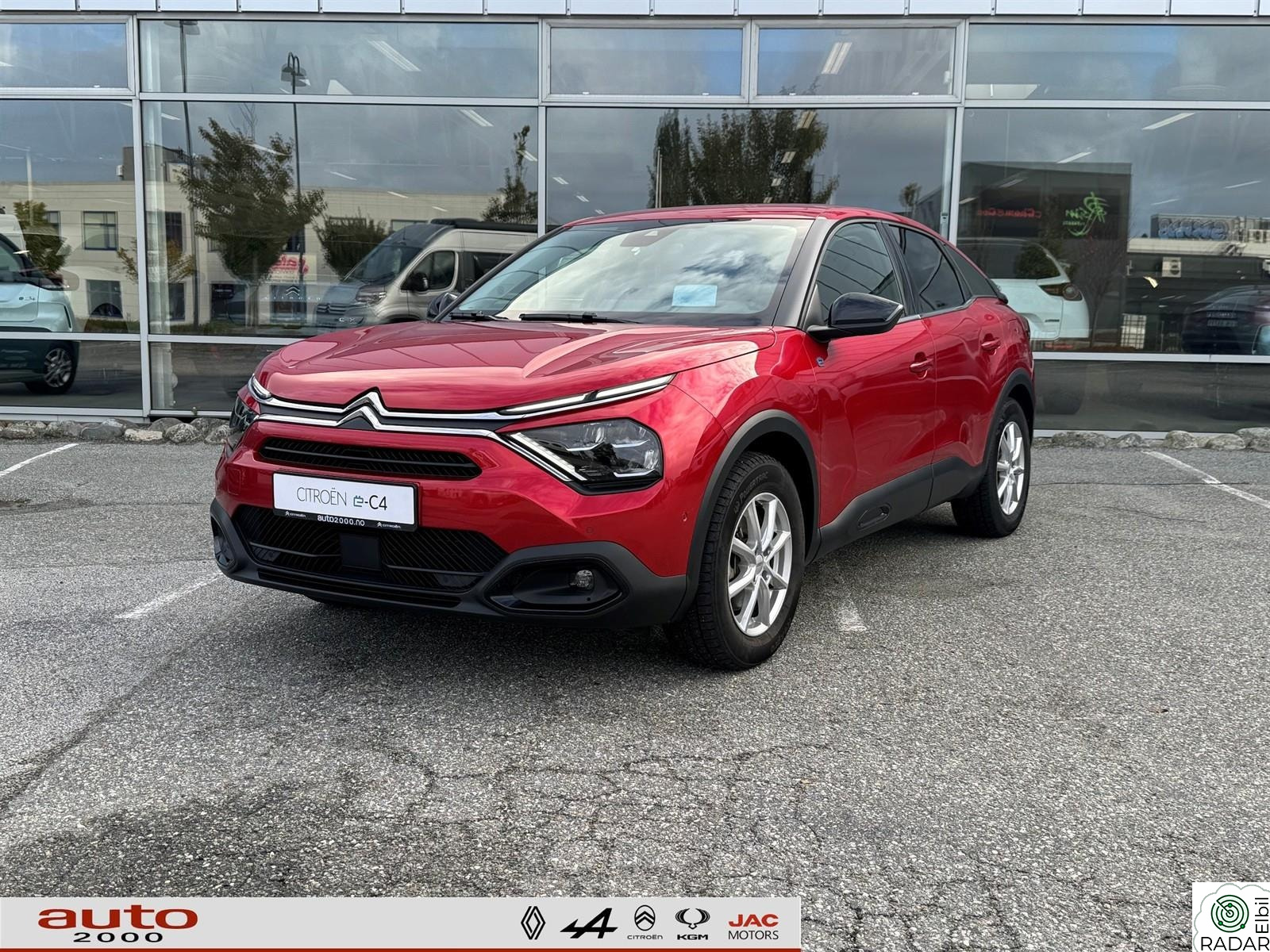 CITROEN E-C4 SHINE MASSASJE,SKINN,TOPPUTSTYRT