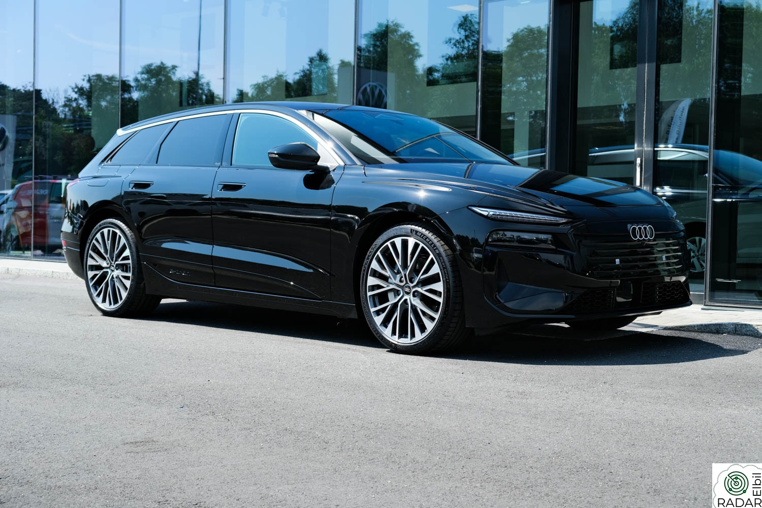 AUDI A6 AV e-tron quattro S-line Plus - H.feste/Matrix/21" +++