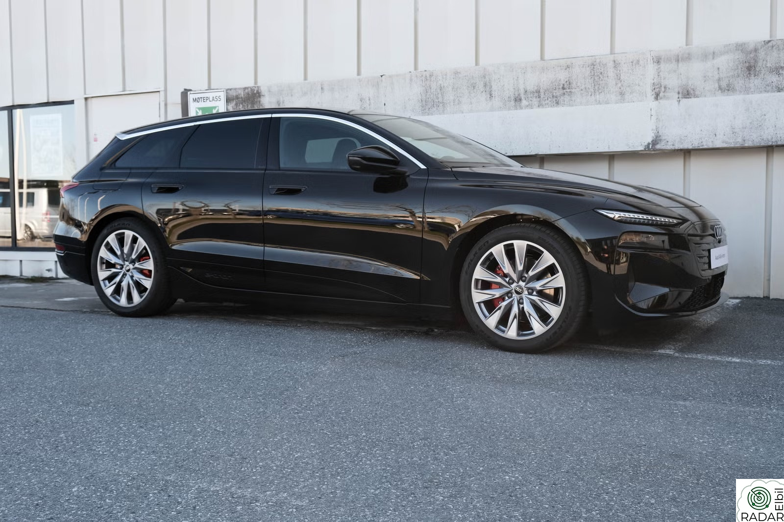 AUDI A6 AV e-tron quattro s-line Pro - Luftfjæring/H.feste/Matrix +++