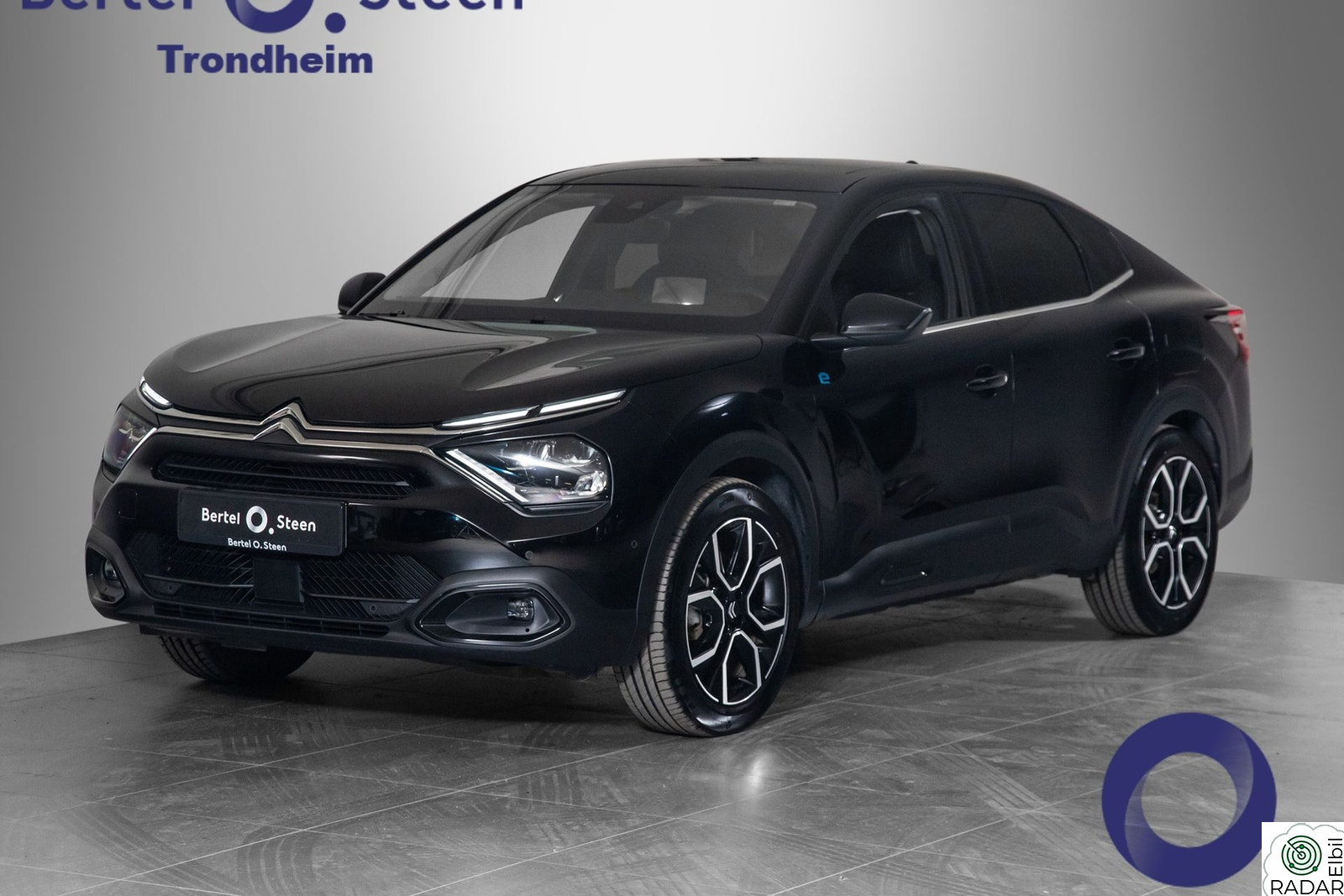 CITROEN E-C4 X Shine | ACC | Prox keyless | Skinn m/massasje | Soltak