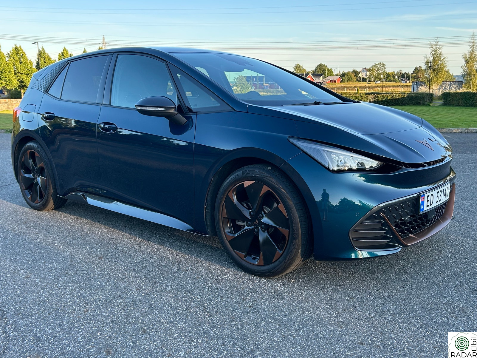 CUPRA BORN 58kwh/Ryggek/Navi/ACC/Rattvarme/Keyless/Oppv.ratt/19"++