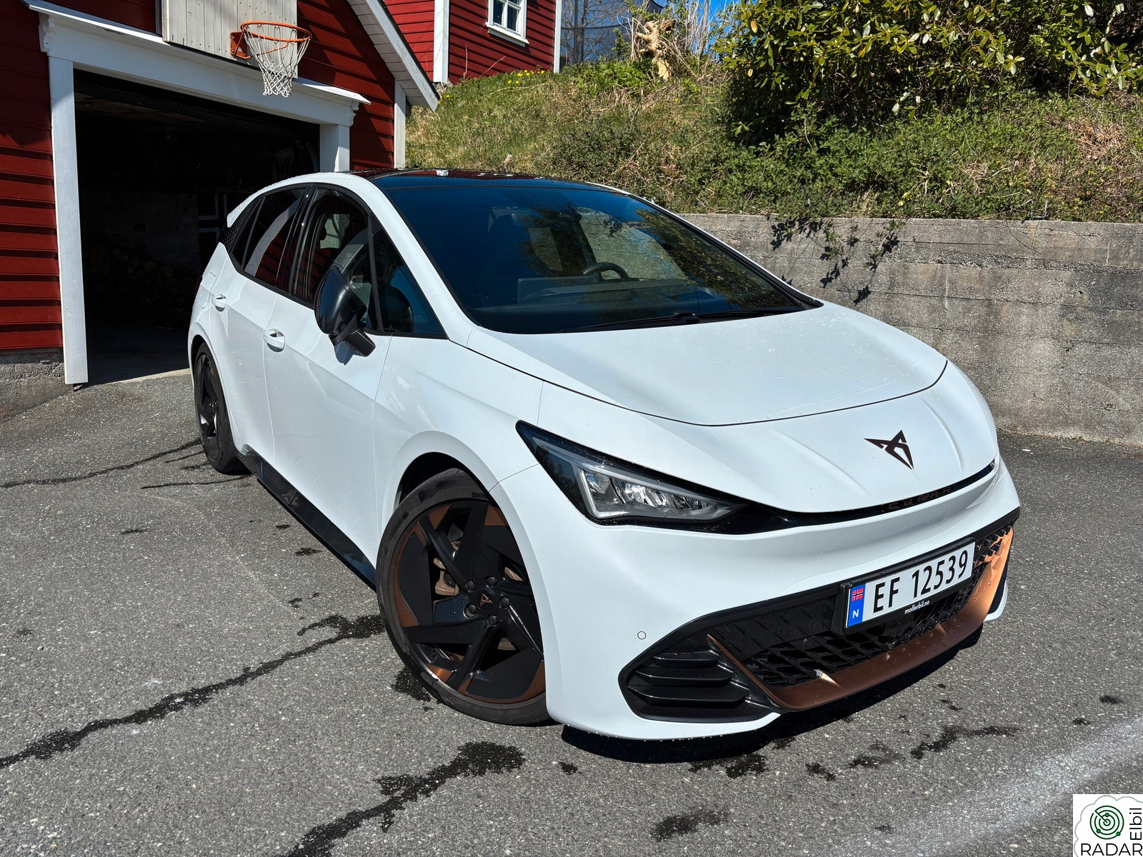 CUPRA BORN PANO 360KAMERA HEAD UP VPUMPE 20" ACC KEYLESS SPORT5164