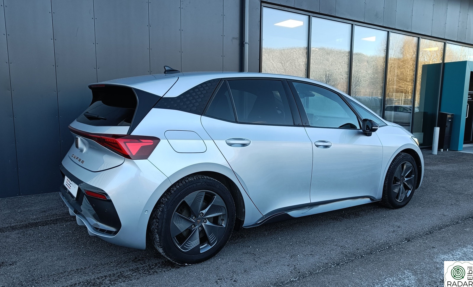 CUPRA BORN 58  - R.kam, Keyless, Navi, ACC ++