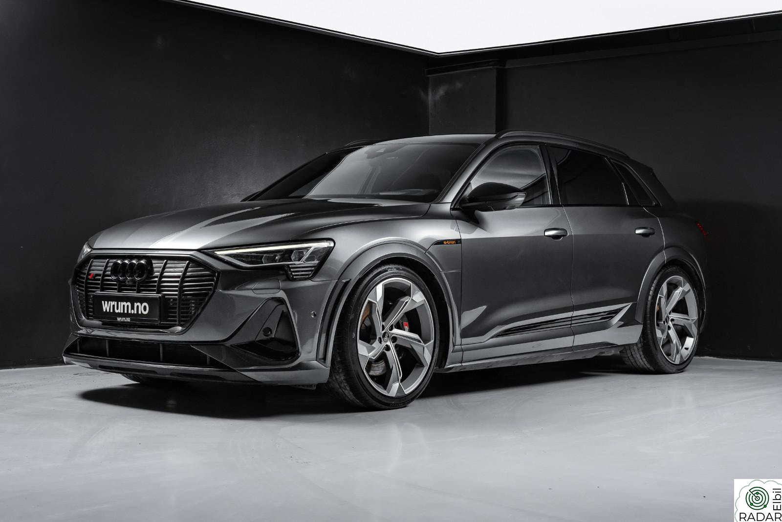 AUDI E TRON S 60S PRO / EN-Eier / Topputstyrt / 22"S/21"V / Nyservet