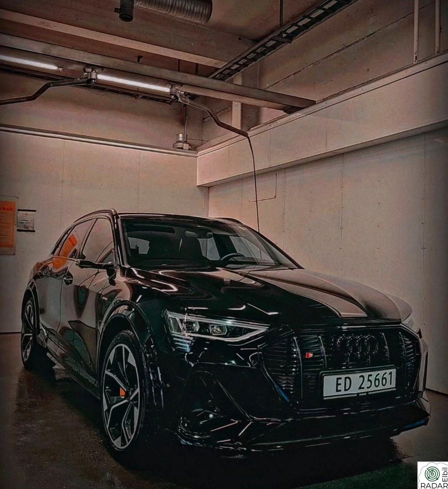 AUDI e-tron S 60S 503HK Nattkamera, Pano, HUD, B&O, Matrix ++