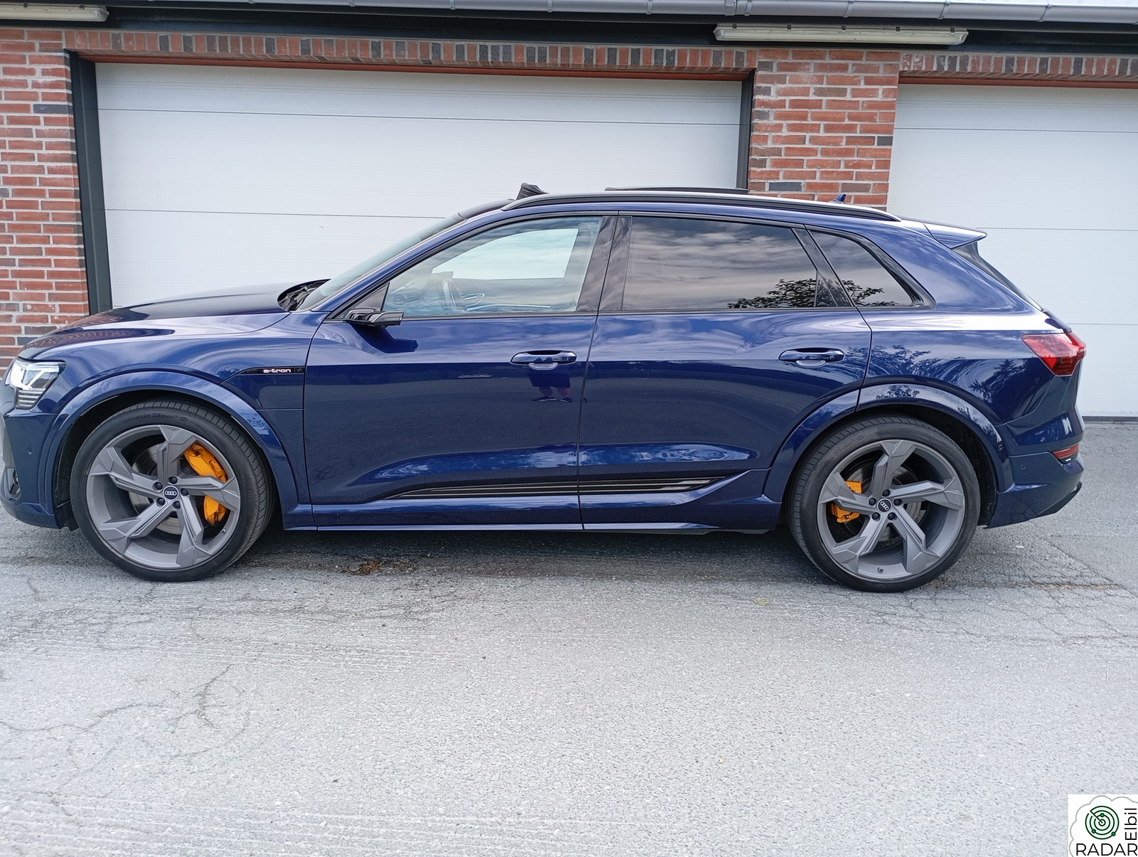 AUDI e-tron S 60S/S-Seter/Head-Up/22"S/20"V/B&O/Matrix/Pano/