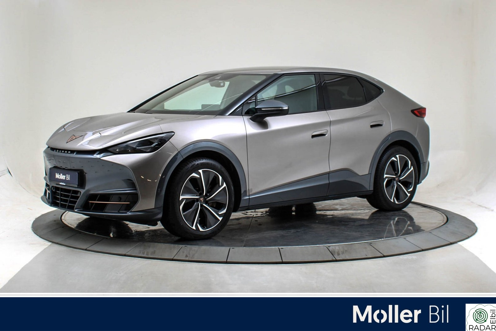 CUPRA TAVASCAN VZ 4x4 Krok/Navi/Matrix/Kamera/20"/Keyless