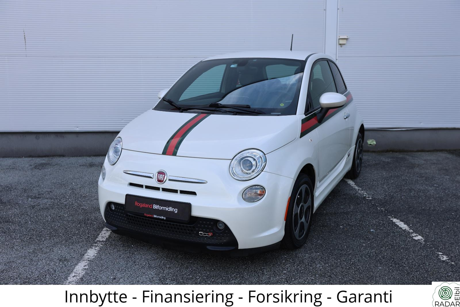 FIAT 500e e/Gucci/V.seter/Bluetooth/Skinn/Navi/Cruise/AC/S+V/PDC