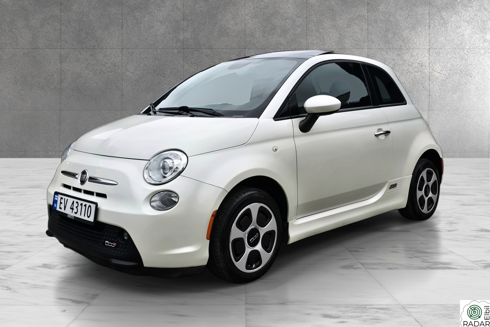 FIAT 500E ELEKTRISK/SKINN/SOLTAK/CRUISE/LAV KM/PEN++