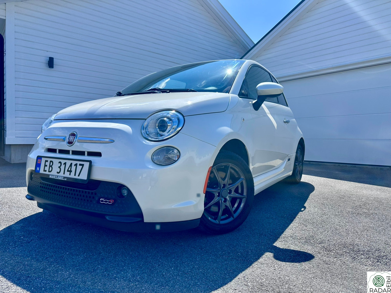 FIAT 500 ELECTRIC Elektrisk/ Navi/ Cruise/ P.Sensor/ BT/ Radio/+++