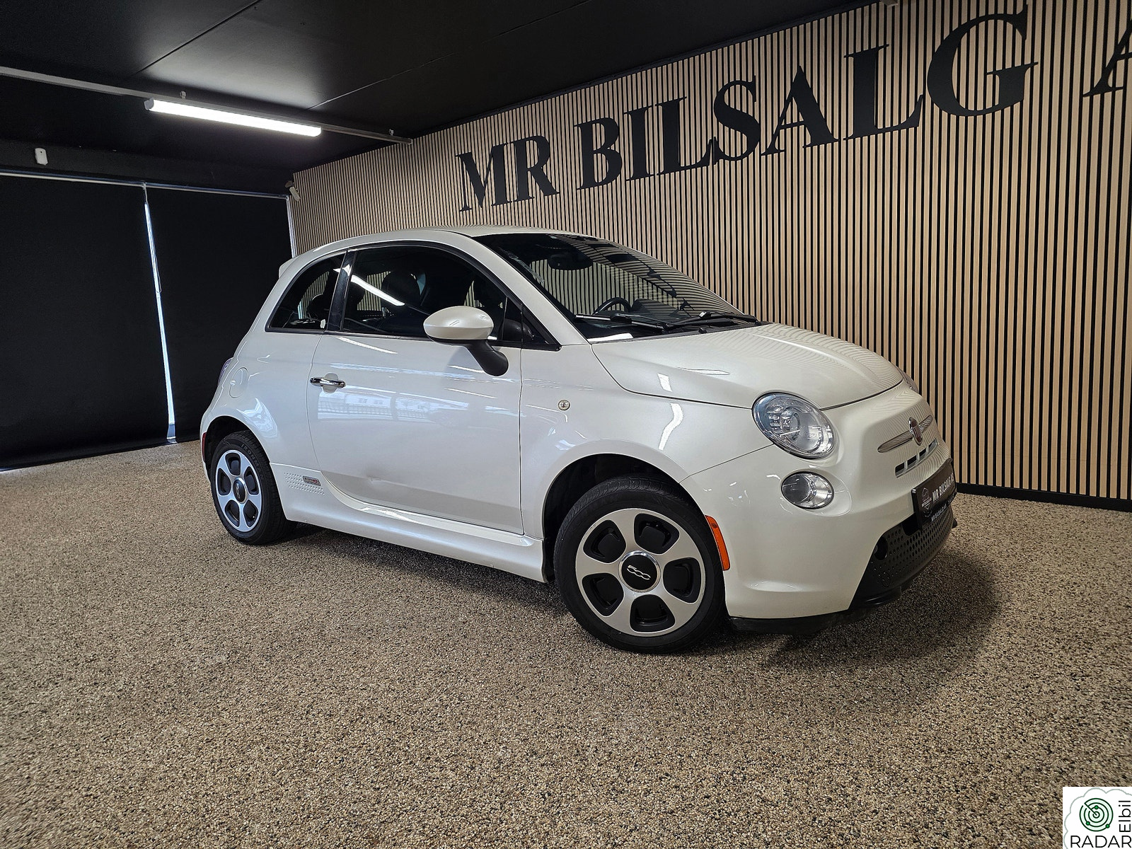 FIAT 500E 500E / Automat / Navi / 150 km