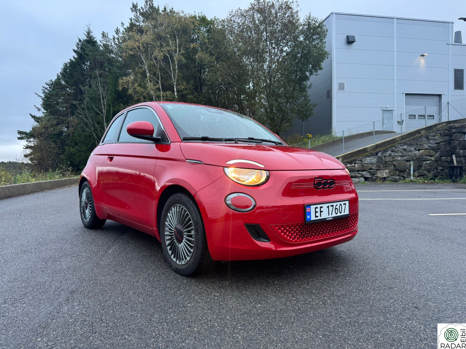 FIAT 500 RED