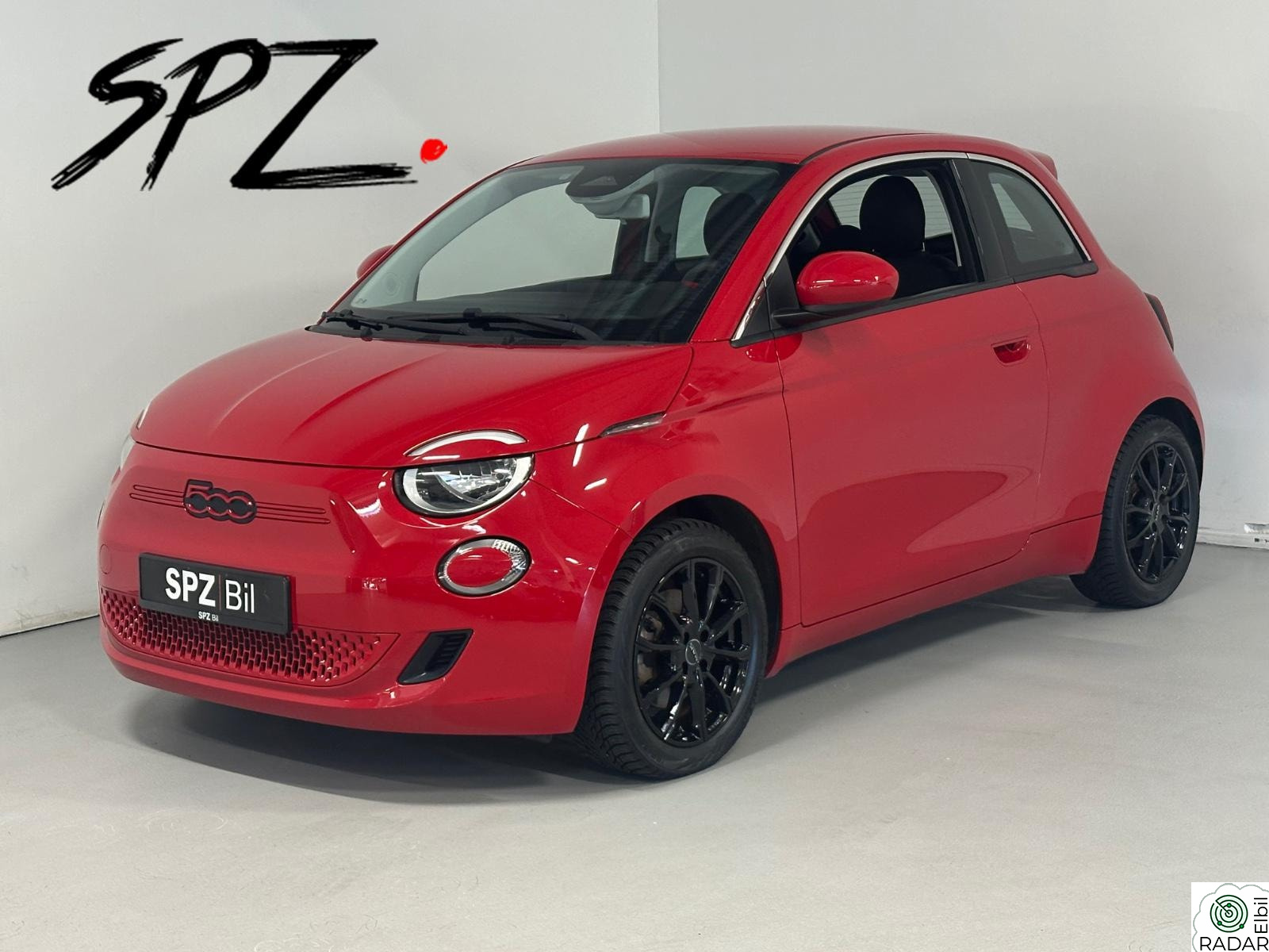 FIAT 500 RED KAMERA KEYLESS CRUISE 3X ISOFIX NAVI S+V HJUL NORSK