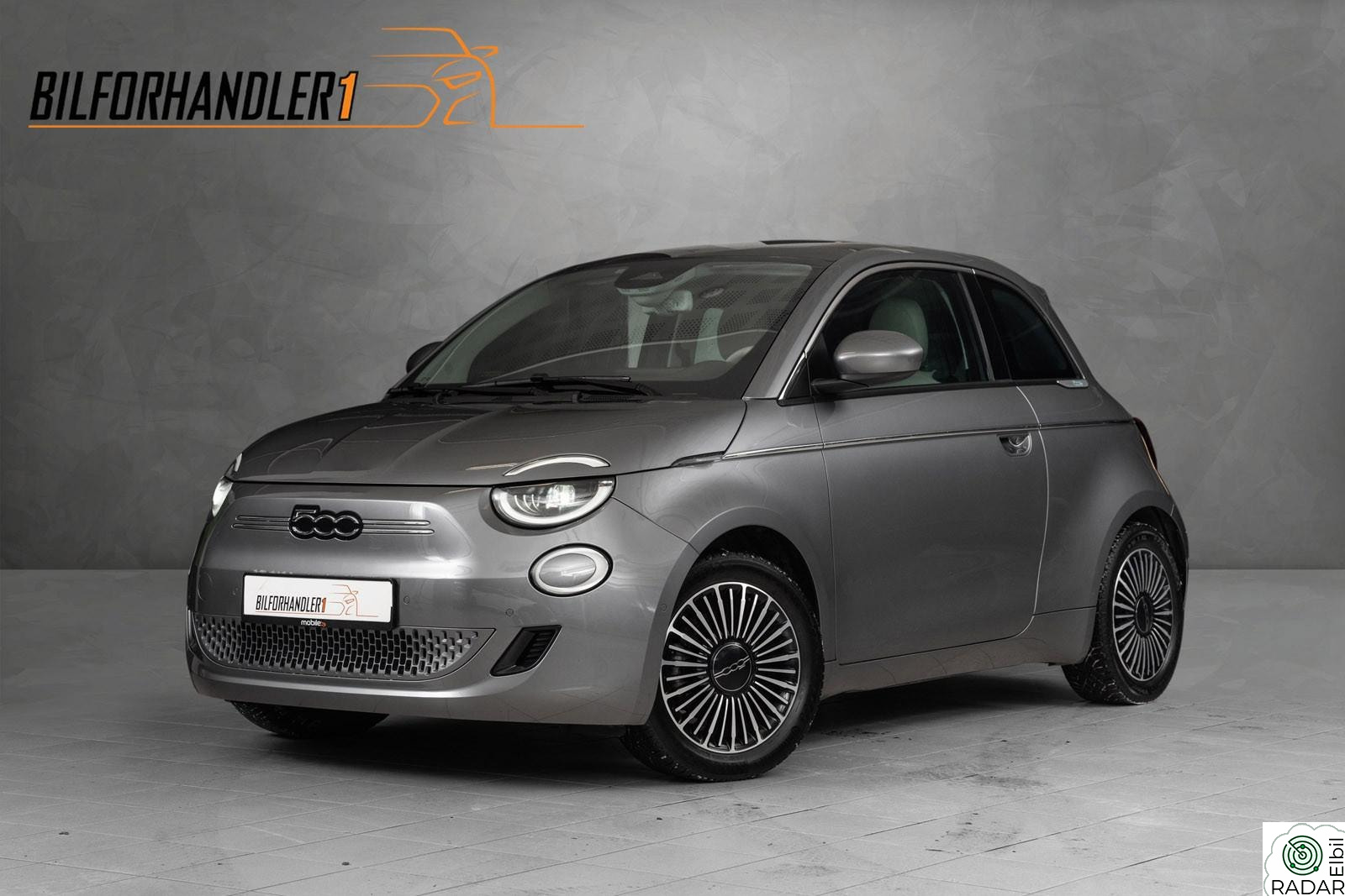 FIAT 500 LaPrima Navigasjon/Kamera/Carplay/Panoramatak