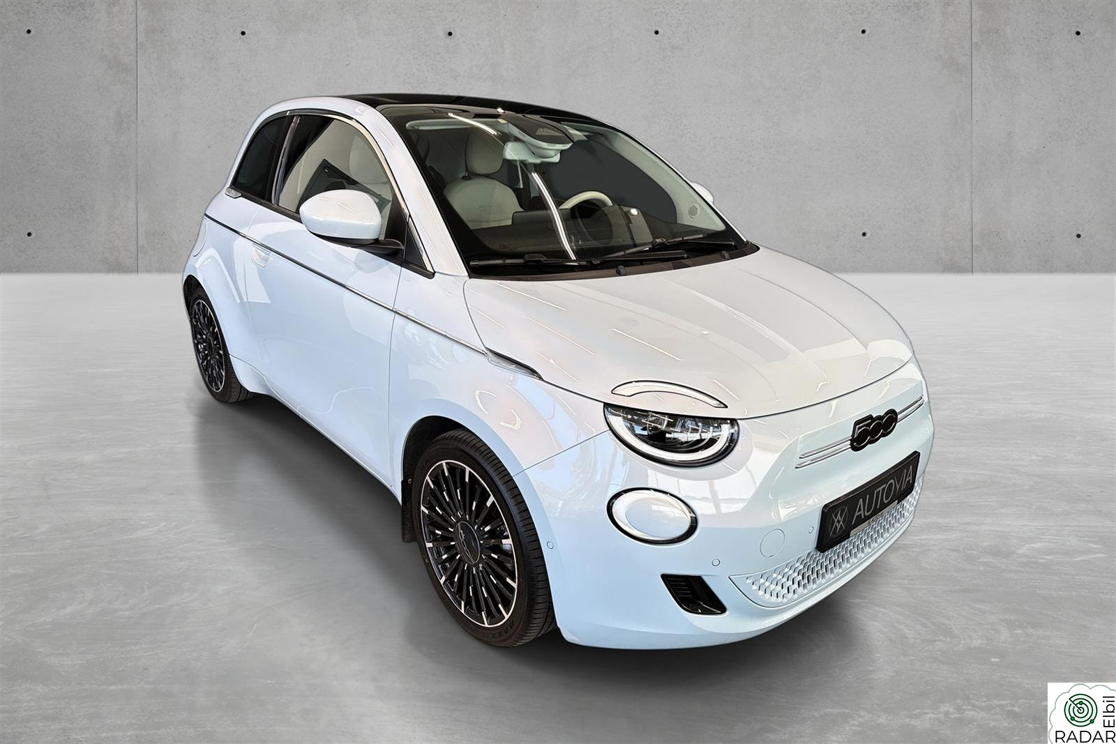 FIAT 500 Elektrisk LaPrima By Bocelli/Glasstak Celestial Blue me