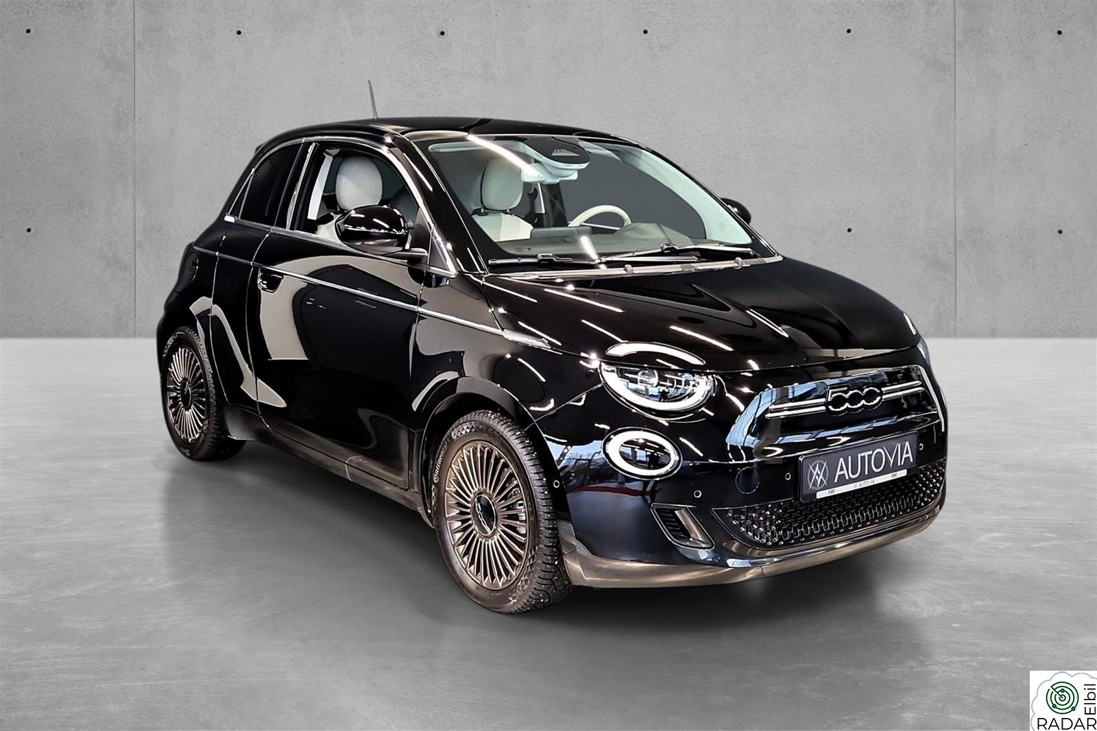 FIAT 500 La Prima/3+1/Panorama/ Nybilgaranti/Innbytte/Finans