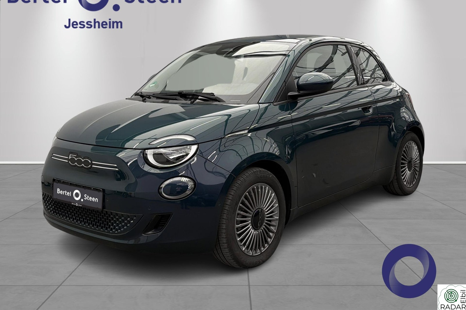 FIAT 500 3+1, 300km(WLTP)Sjarmerende og kvikk bybil.