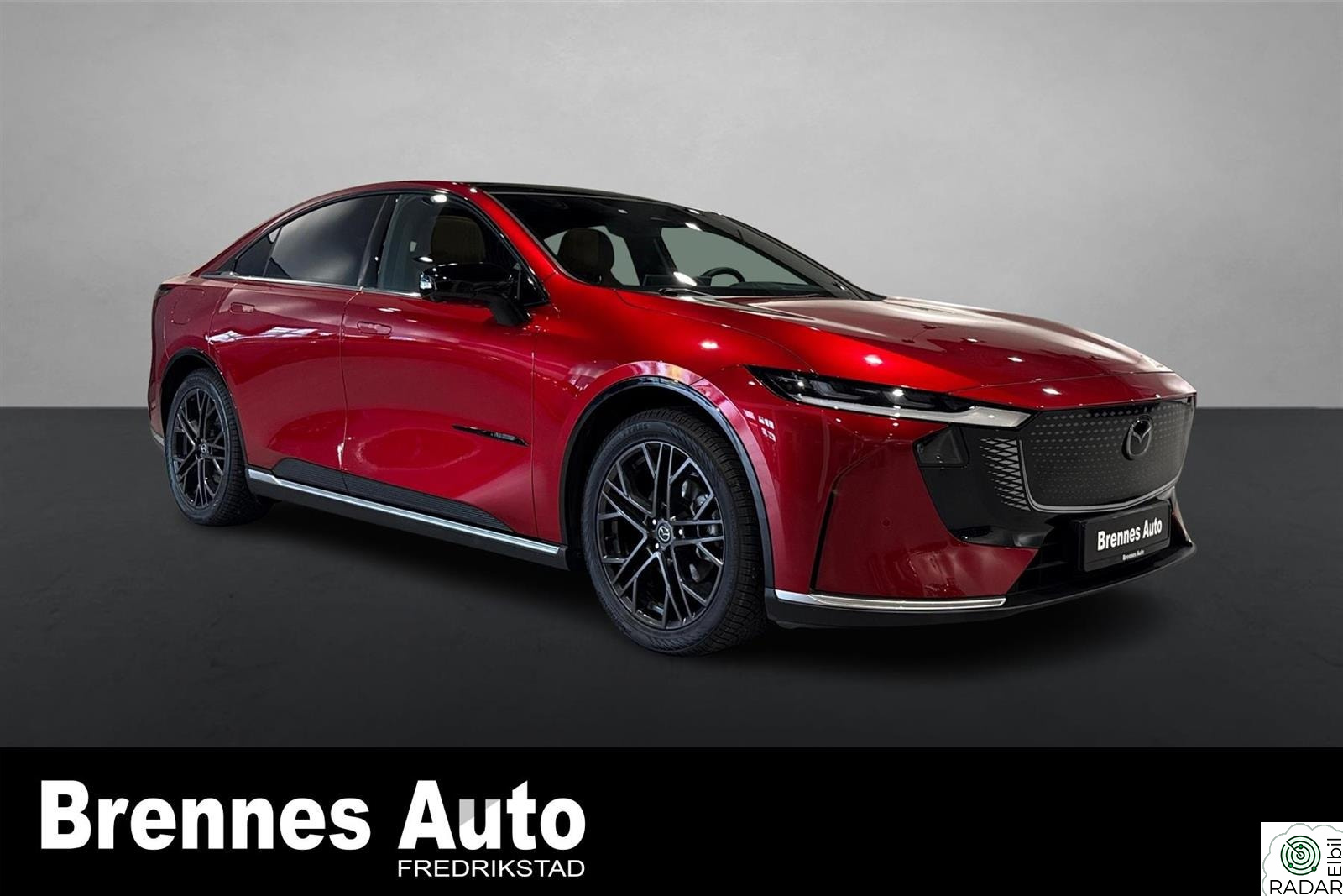MAZDA 6e LR Takumi Plus HUD/Navi/360 kamera/Acc/Nappaskinn +