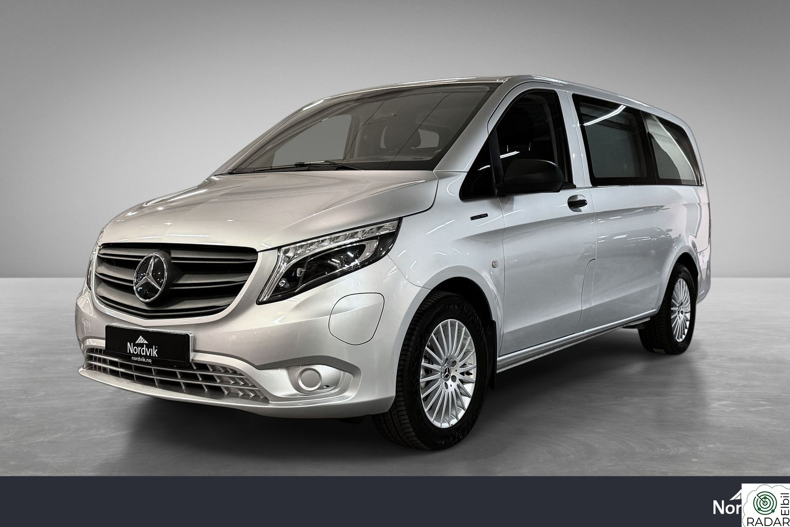 MERCEDES-BENZ eVitoTourer A2/Long Range 366 km/2 seter/Pro/Lav km stand!