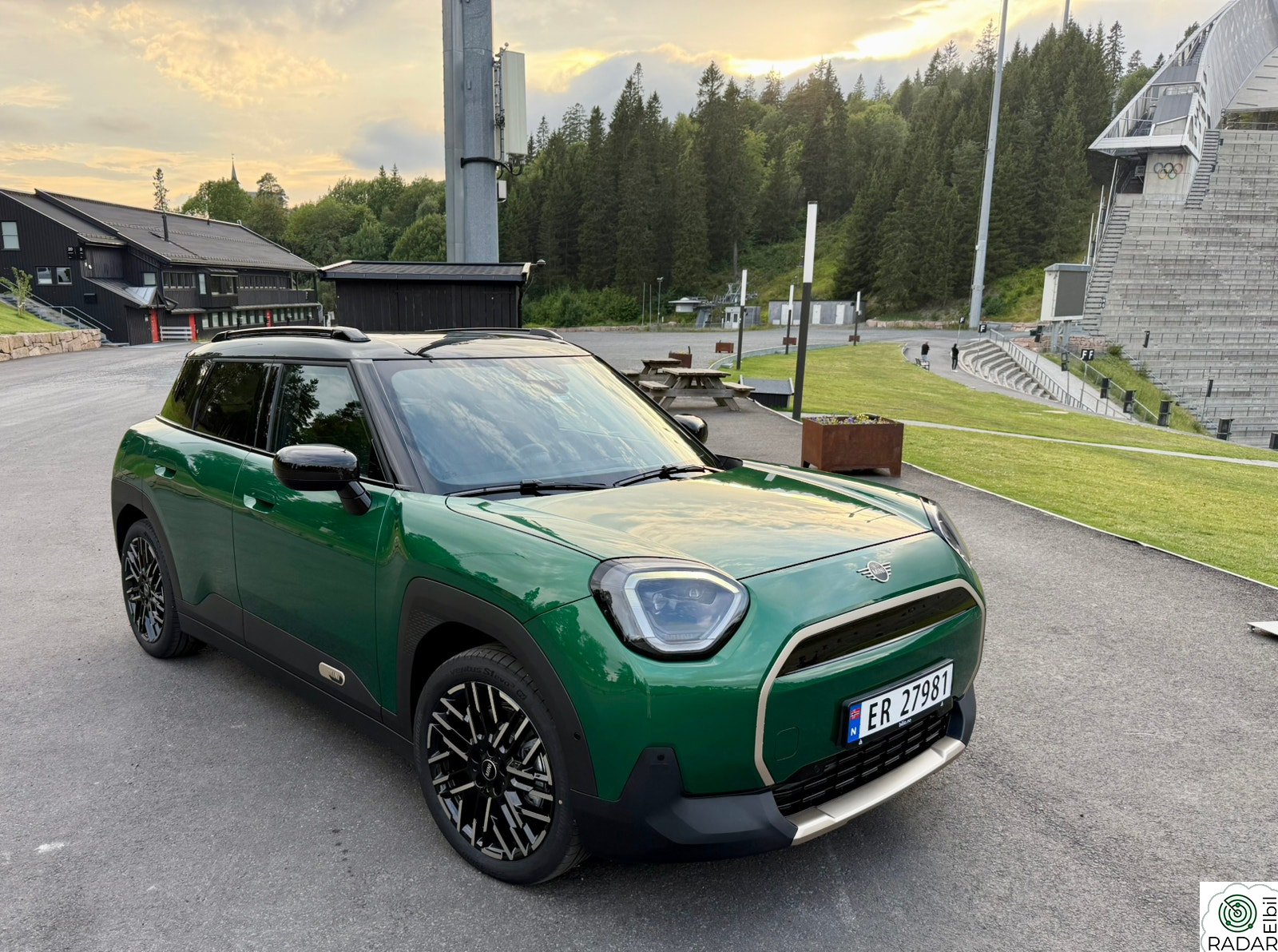 MINI Aceman E Favoured M