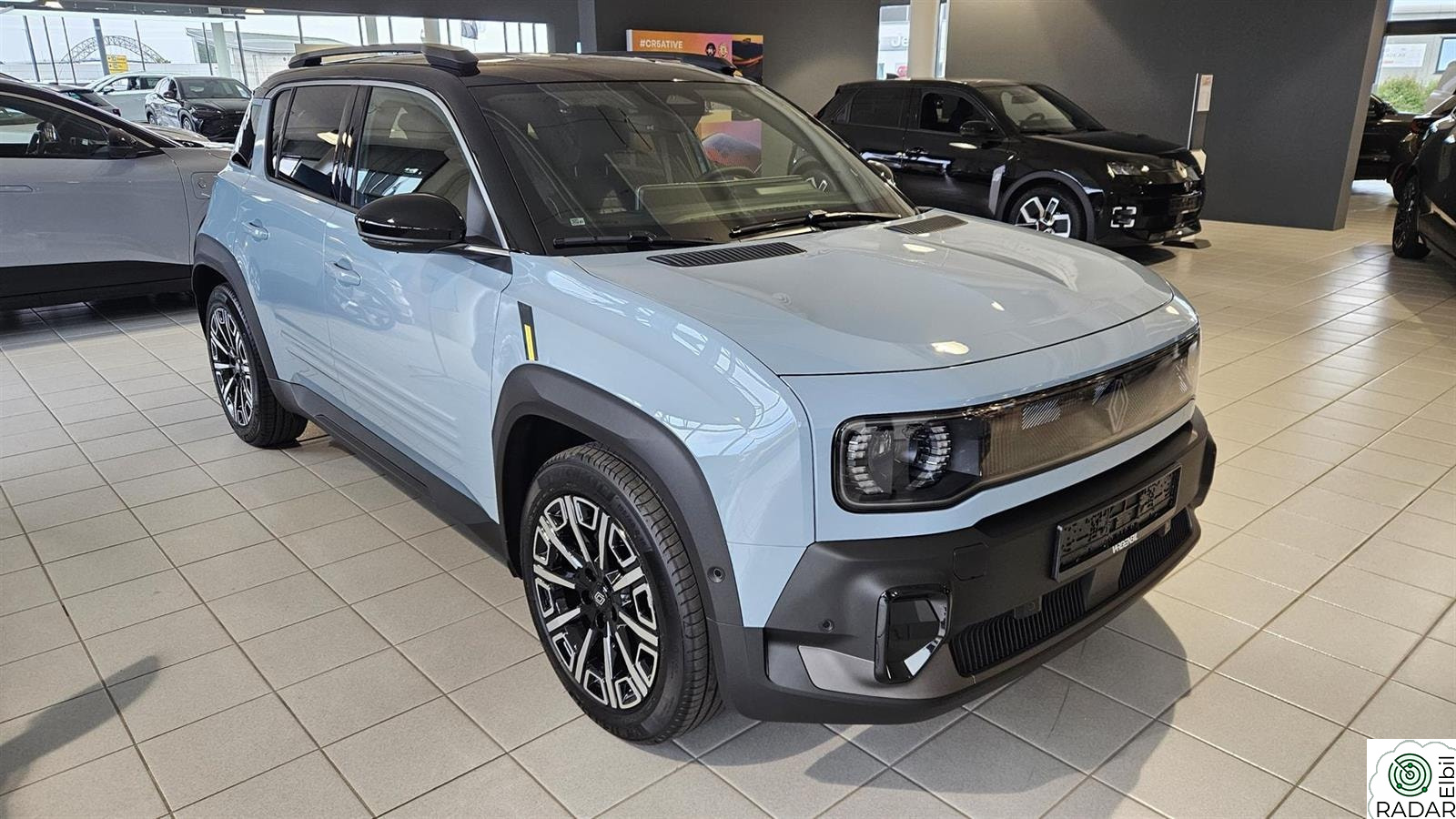 RENAULT 4 E-TECH ELECTRIC Iconic EV52, Harman Kardon, El. Bakluke og Pack D&S