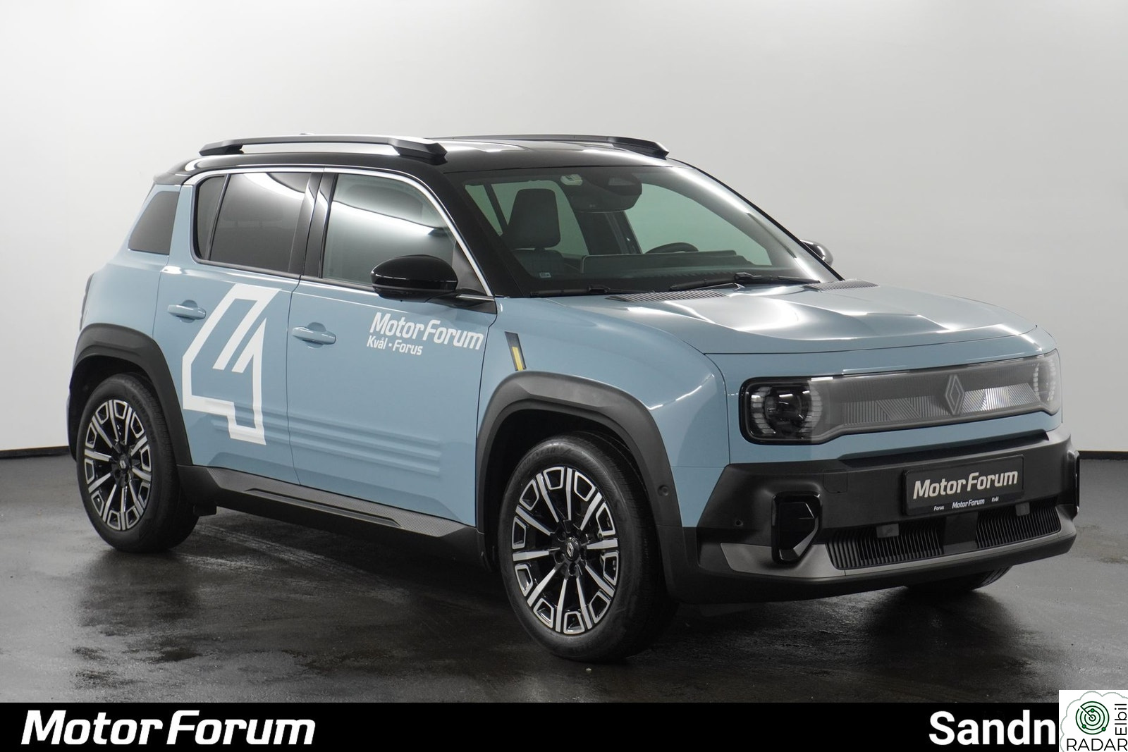 RENAULT 4 E-TECH ELECTRIC Iconic EV52, Harman Kardon, El. Bakluke og Pack D&S