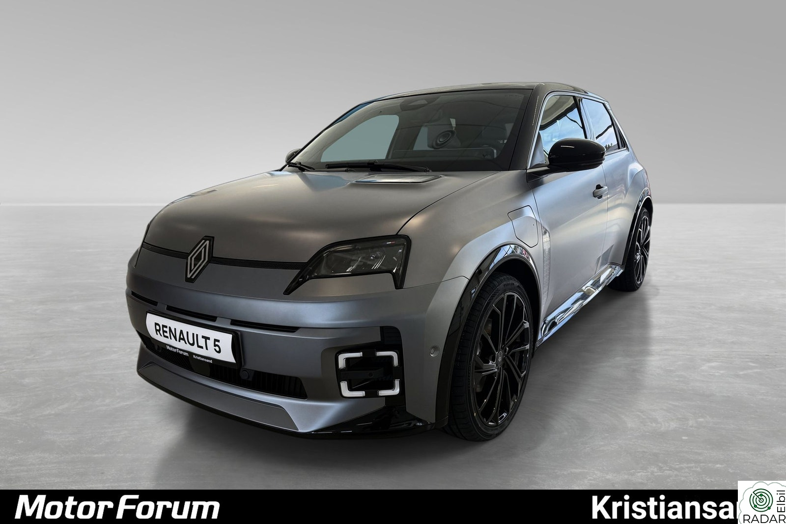 RENAULT 5 E-TECH ELECTRIC 52Kwt/ Roland-Garros/ Utstillingsbil/ CarPlay/ Acc/ ++
