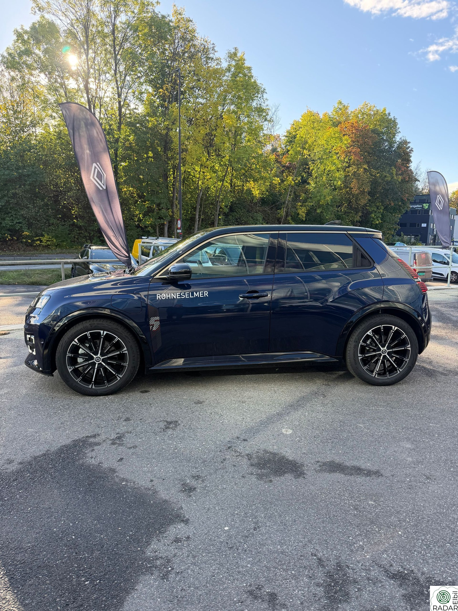 RENAULT 5 E-TECH ELECTRIC RENAULT 5 ICONIC FIVE | 0 % RENTE | HARMAN KARDON |