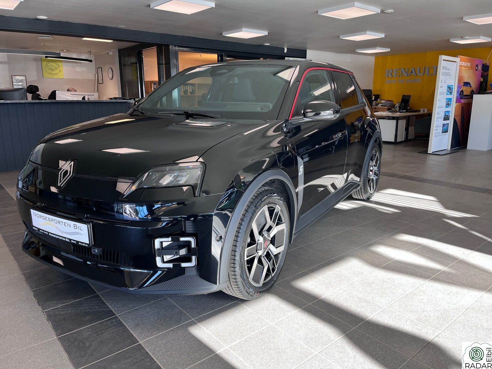 RENAULT 5 E-TECH ELECTRIC Techno 52kWh 150hk Kampanje Biler på lager