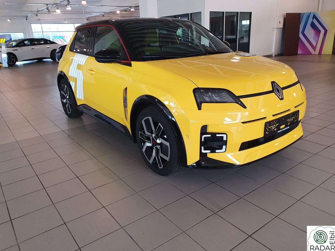 RENAULT 5 E-TECH ELECTRIC En av dagens mest populære biler !!