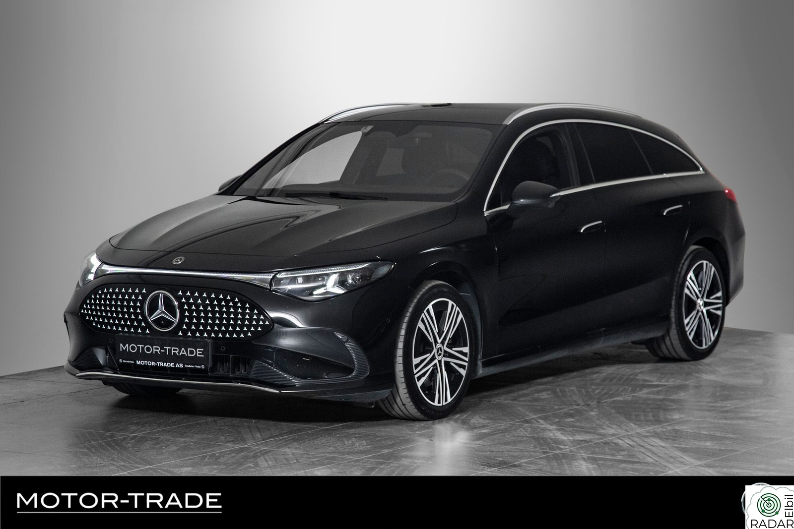 MERCEDES-BENZ CLA 350 4MATIC 4MATIC | Shooting brake | Krok | Panoramatak |