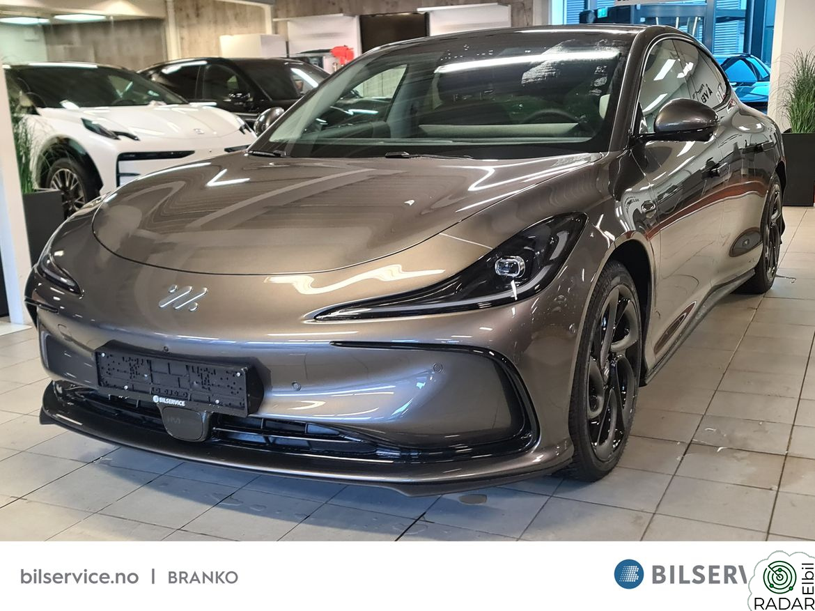 MG IM 5 AWD | LEVERINGSKLAR! | 750 HK | Firehjulsstyring