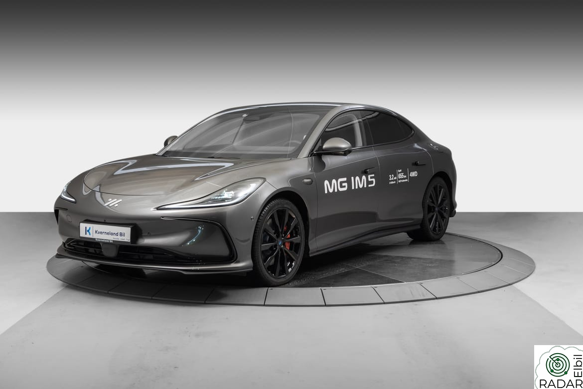 MG IM 5 100 Performance AWD