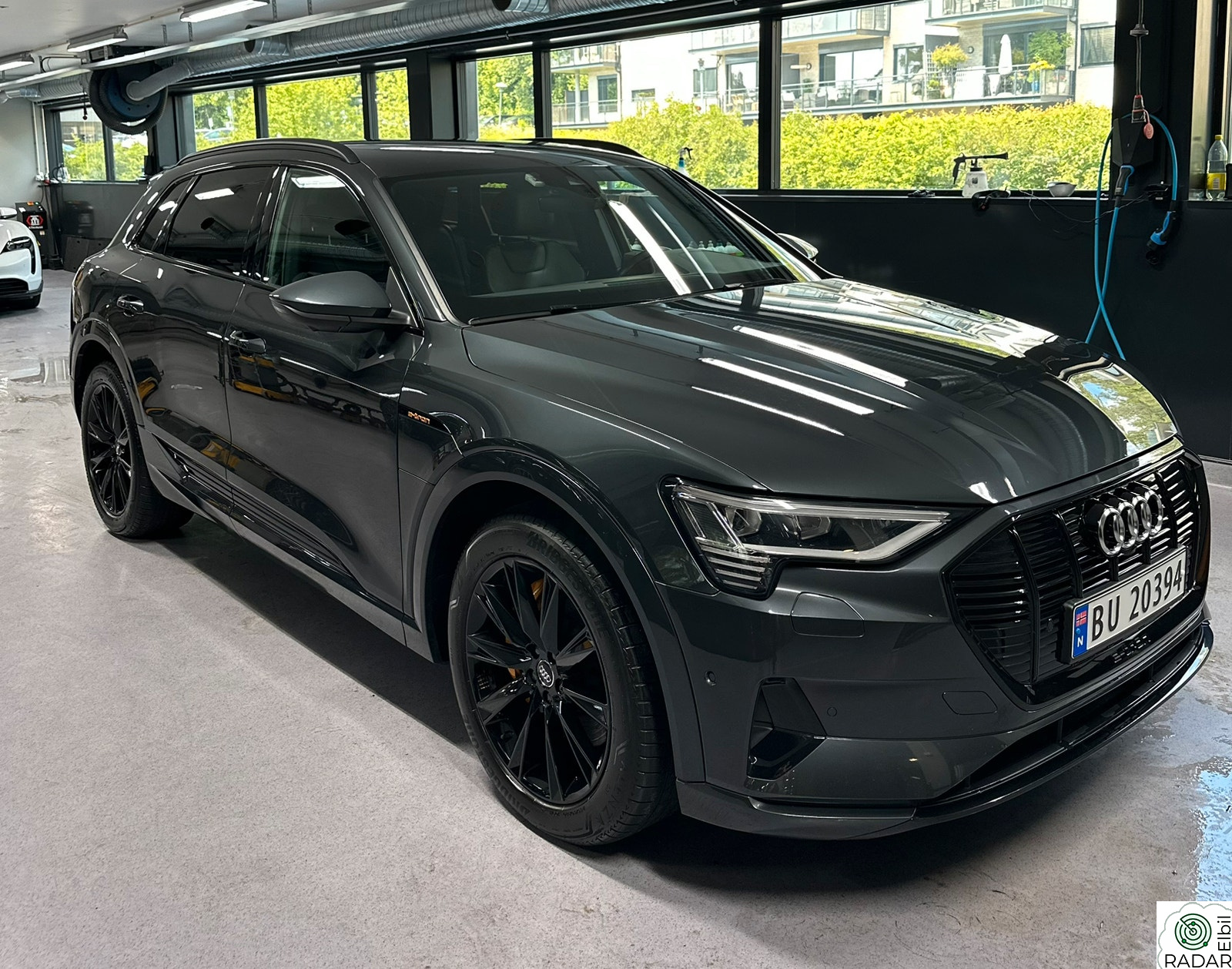 AUDI e-tron 55 55 Advanced Sport