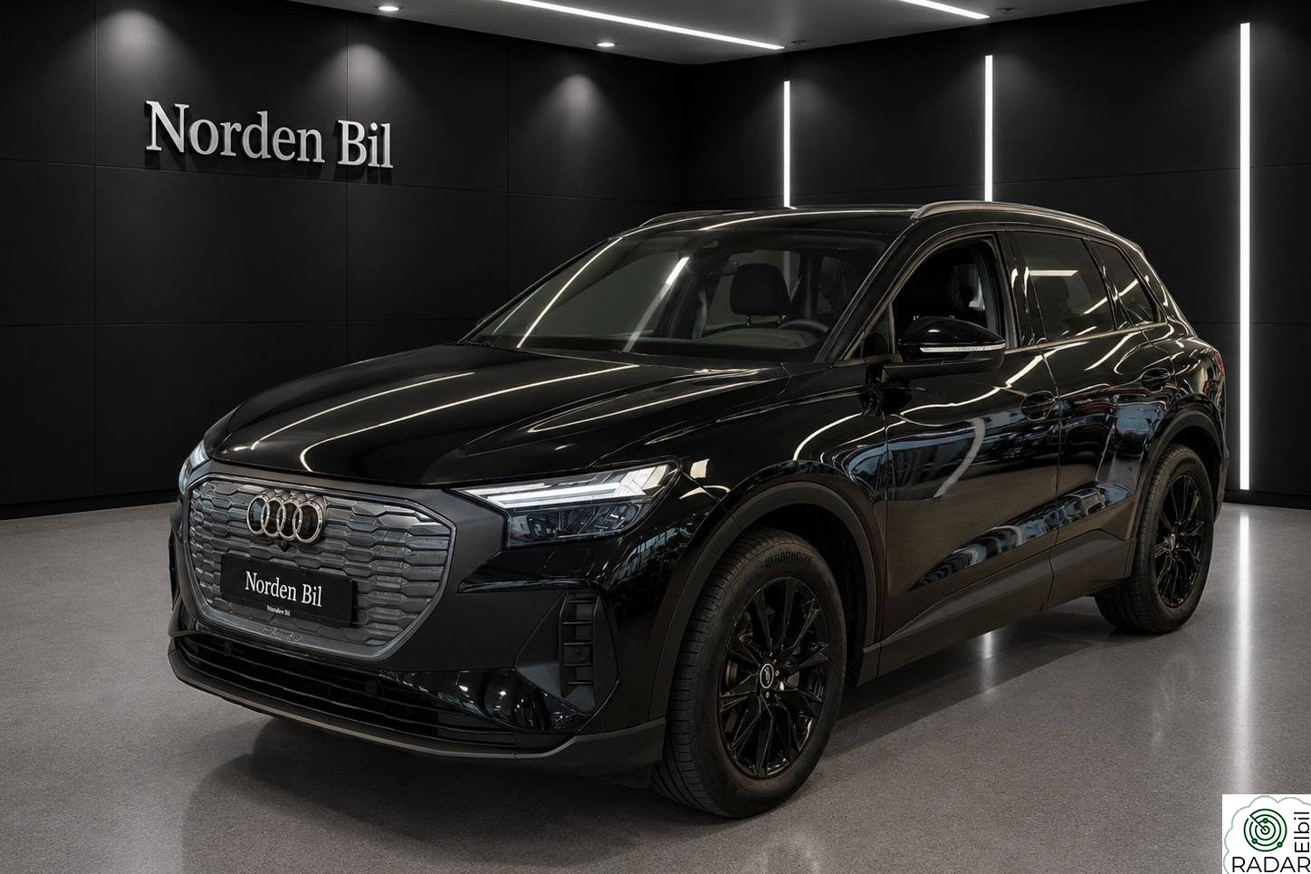 AUDI Q4 45 e-tron AUDI Q4 45 E-TRON QUATTRO EDITION PLUS