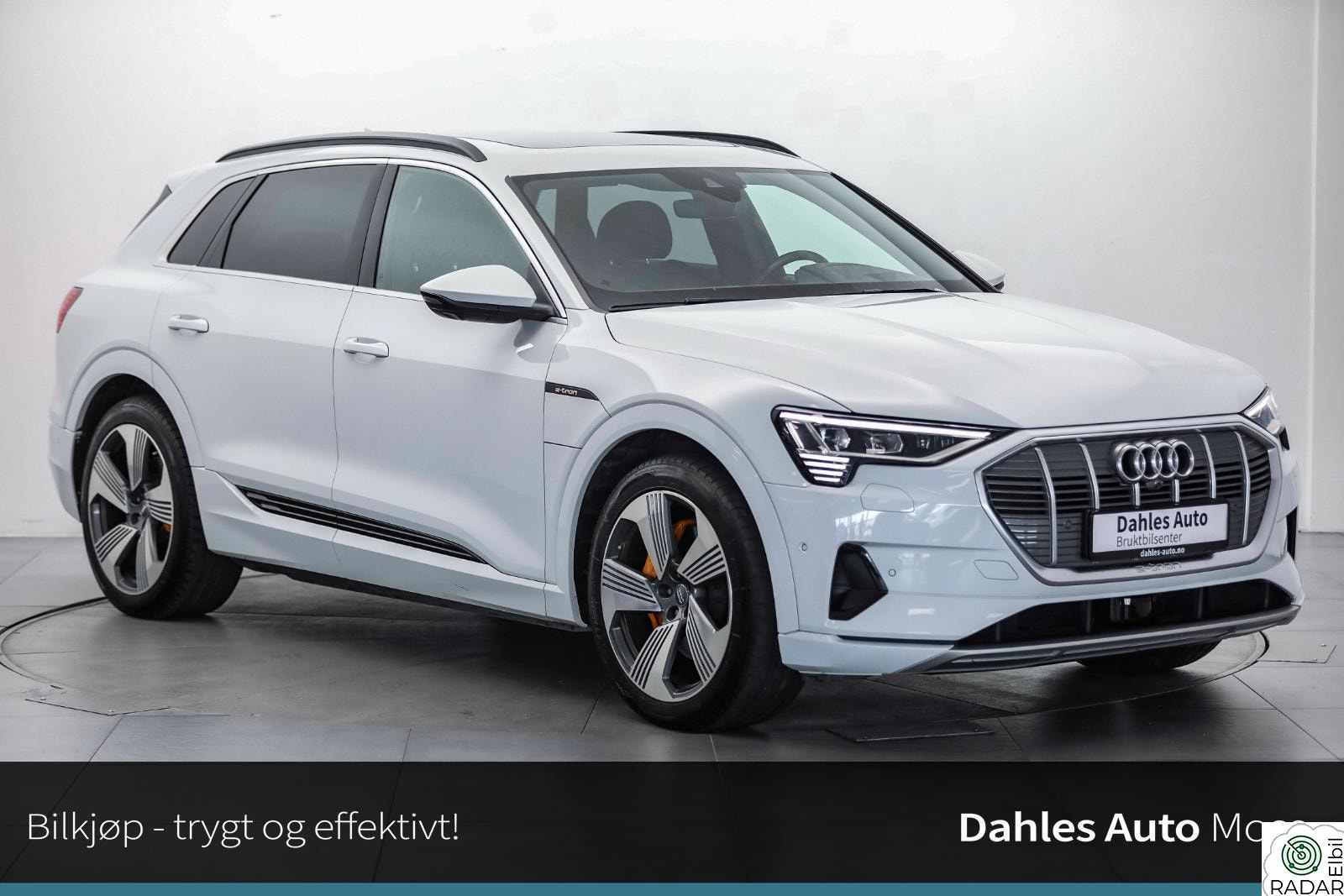 AUDI e-tron 55/Panorama/Hengerfeste/Matrix/B&O/360 Kamera/Skinn