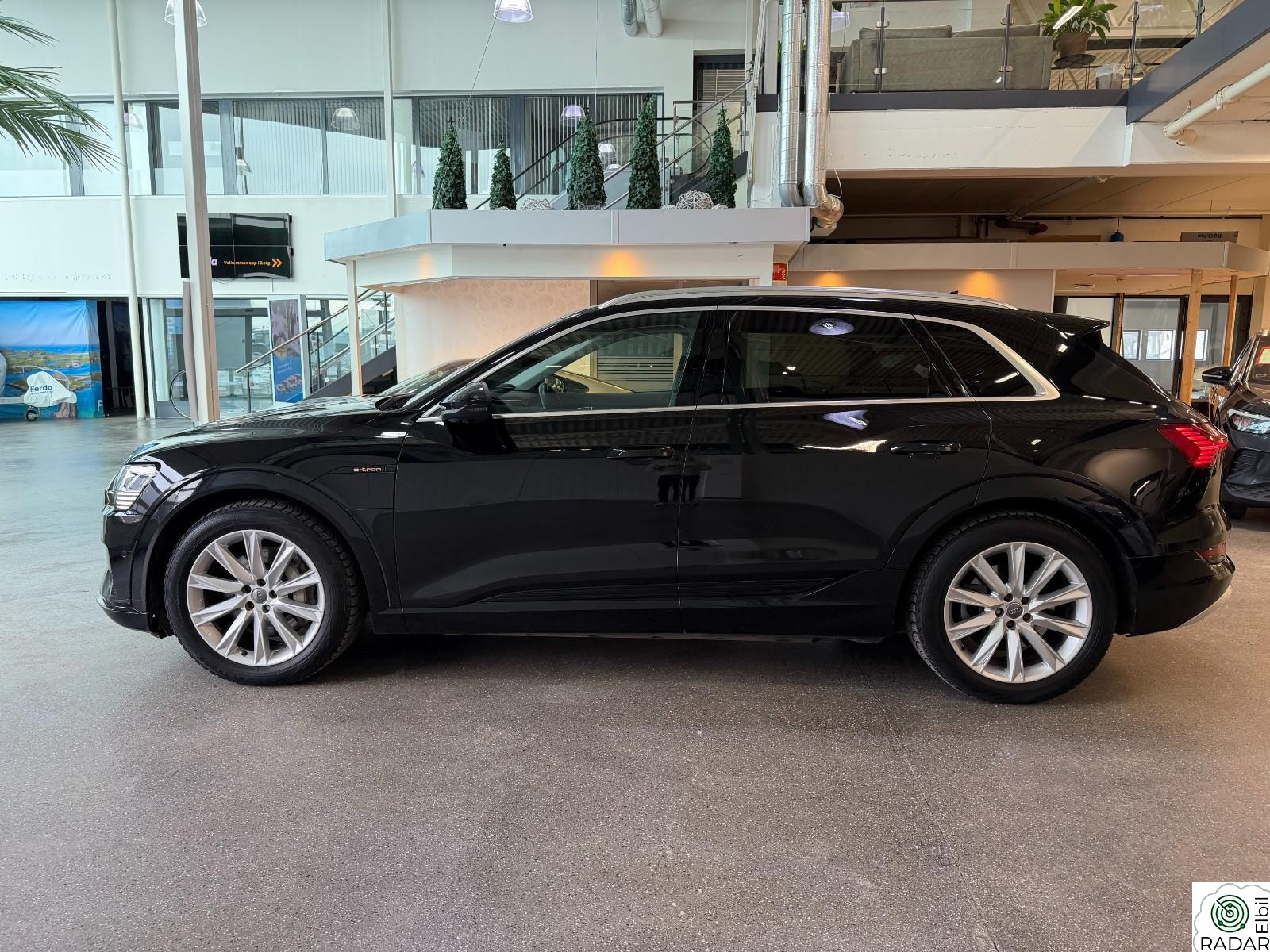 AUDI e-tron 55 Advanced Fast Track | Quattro | 408 hk | Lav km